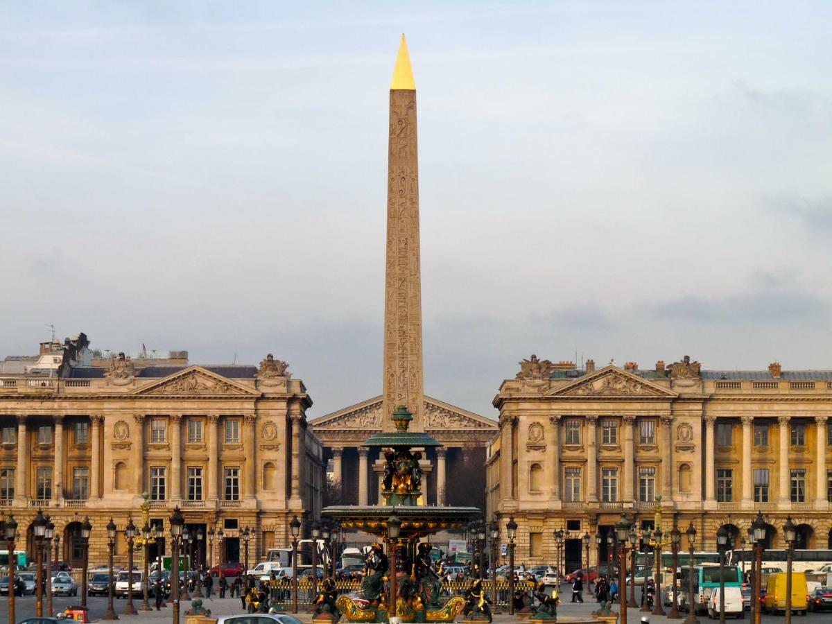 Louvre Vendome * Paris